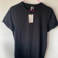 Нова черна тениска ASOS , снимка 2 - Тениски - 40065124
