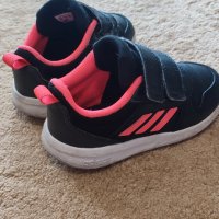 Adidas, снимка 1 - Детски маратонки - 42209203