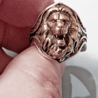 солиден сребърен мъжки пръстен с разярен сребърен Лъв - заслужи уважение и покажи че си влиятелна и , снимка 2 - Пръстени - 39410073