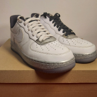 Nike Air Force 1 '07 SE "White Chrome" - Номер 41, снимка 3 - Маратонки - 44606456