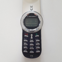 Motorola V70, снимка 3 - Motorola - 44682950