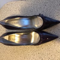 Дамски обувки Guess, снимка 2 - Дамски обувки на ток - 30044479