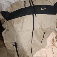 Ветровка Nike , снимка 3 - Спортни дрехи, екипи - 42467809