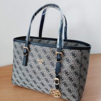 Бежова луксозна чанта Guess/SG-E37, снимка 2 - Чанти - 42900765