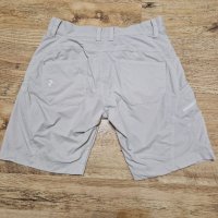 Мъжки къси панталони  PEAK performance Размер М , снимка 2 - Панталони - 40646585