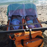 продавам количка за близнаци Easy walkar duo, снимка 2 - За бебешки колички - 44616677