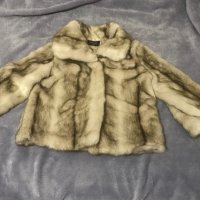Продавам дамско пухено палтенце, снимка 2 - Якета - 31855827