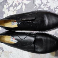 Предлагам чисто нови мъжки черни обувки с отлично качество, снимка 2 - Официални обувки - 40035401