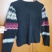 Дамски пуловер , снимка 2 - Блузи с дълъг ръкав и пуловери - 37742836