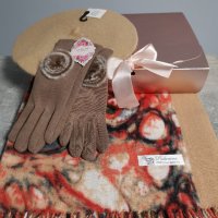 Комплект съдържащ кашмирен шал, барета , ръкавици и луксозна кутия, снимка 7 - Шалове - 34516714