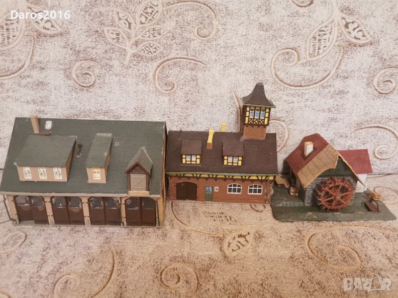 Колекционерски пластмасови къщички Vollmer , снимка 1