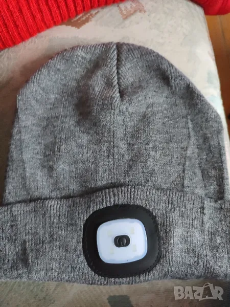 нова мъжка шапка със светлина , снимка 1