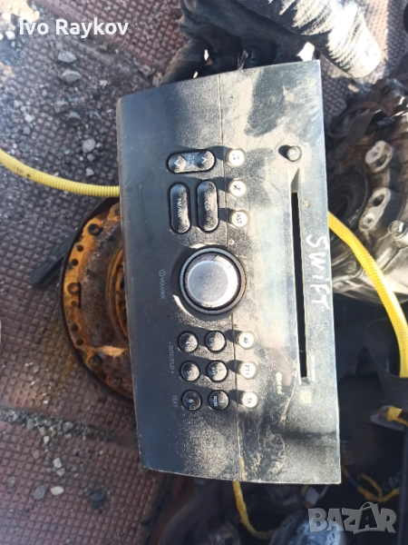CD плеър за Suzuki Swift III (02.2005 - 10.2010) 39101-62J2 , 39101-62J20-BZH, снимка 1