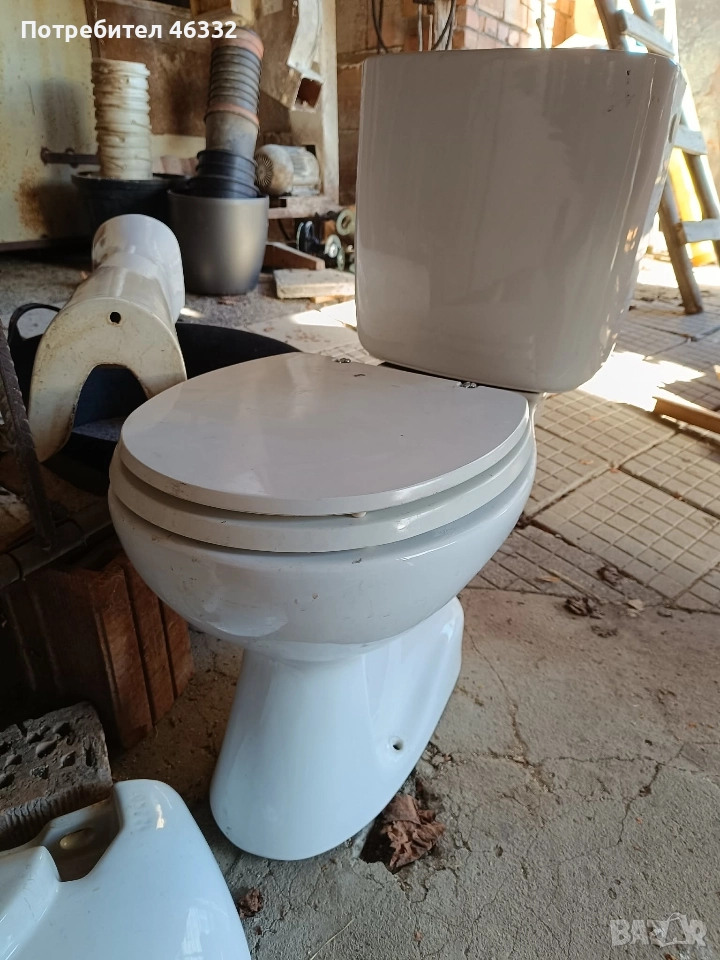 тоалетна чиния, снимка 1