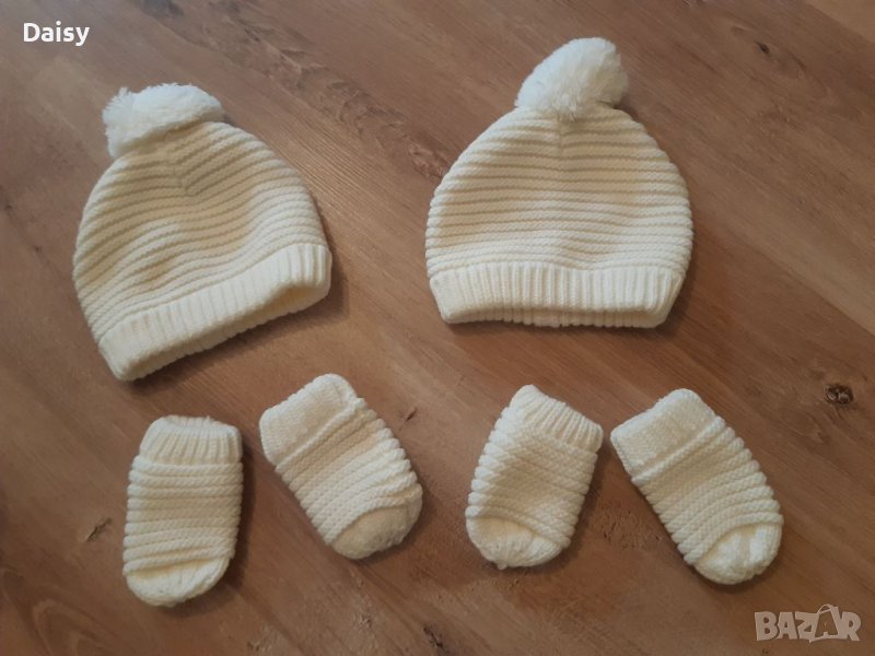 2 бр. Шапки с ръкавички 12-24 м., снимка 1