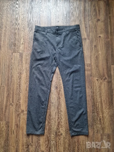 Страхотен мъжки панталон HUGO BOSS размер 34 / 32 , снимка 1