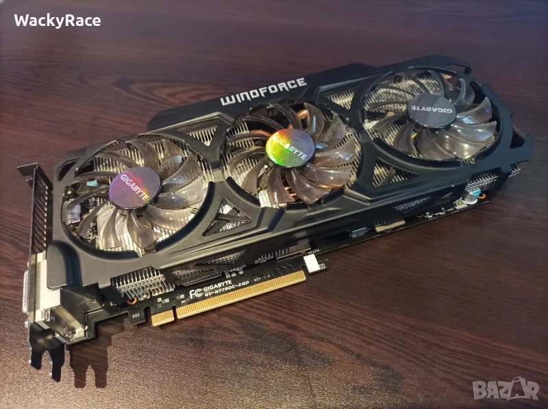 Видео карта GIGABYTE GEFORCE GTX 770 2GB, снимка 1