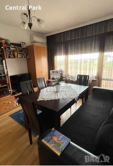 Продавам тристаен апартамент, снимка 1