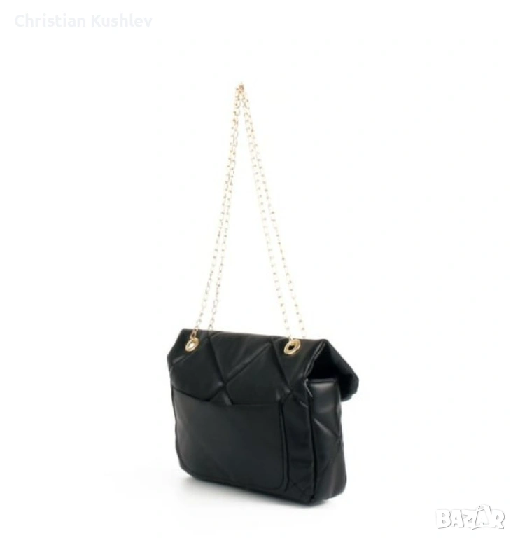 Дамска ватирана мека чанта в стилен дизайн и дръжка тип синджир, снимка 1