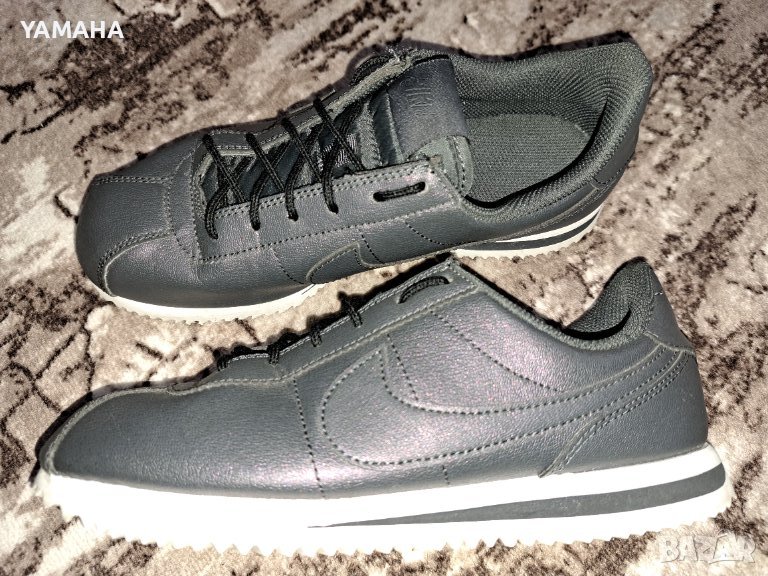Nike  Дамски Маратонки 37.5 , снимка 1