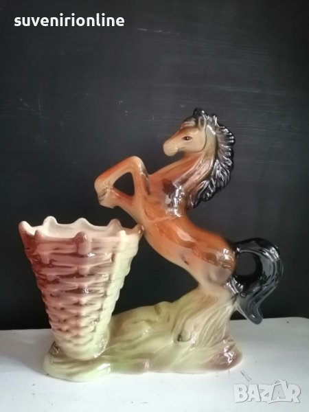 керамичен сувенир кон ваза, снимка 1