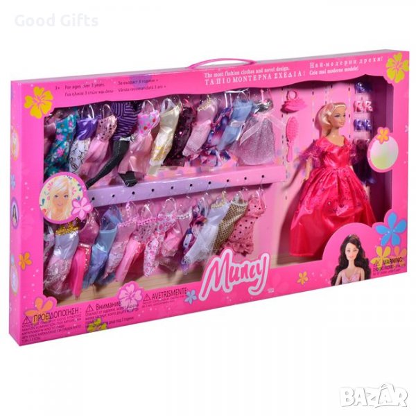 Кукла манекен с 24 рокли, снимка 1