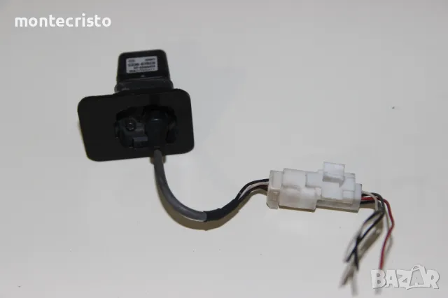 Камера обратно виждане Mazda 5 (2005-2010г.) C236-67RC0 / C23667RC0 камера заден капак, снимка 3 - Части - 50399420