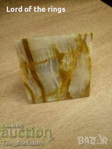 Пирамида от мраморен оникс, снимка 3 - Статуетки - 44716024