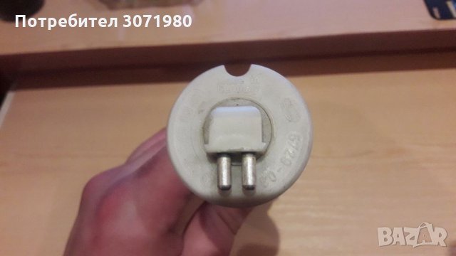 Сензор HELLA и уплътнение за нивото на течността за миене на предното стъкло Мерцедес W210 , снимка 3 - Части - 34967994