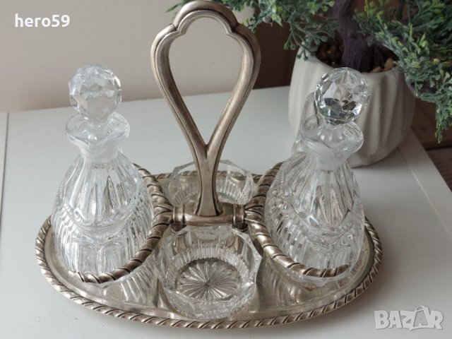 Сребърен оливиерник(сребро 800)с кристални бутилки и чашки, снимка 5 - Сервизи - 40770642