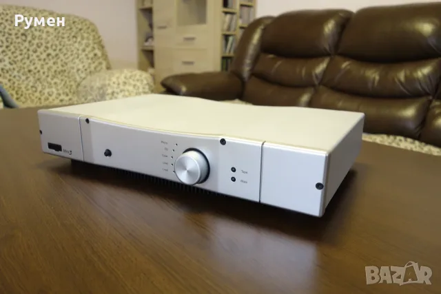 Rega Mira 3 - английски усилвател, снимка 6 - Ресийвъри, усилватели, смесителни пултове - 55499851