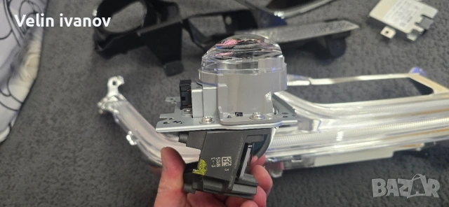 части за десен лед фар на тойота корола , снимка 5 - Части - 53213037