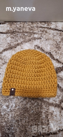ръчно изплетени топли шапки унисекс, снимка 2 - Шапки - 52873829