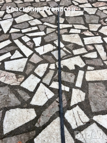 Дъждовни лайстни таван дясна за Тойота Авенсис T27 седан. 2009-2015г