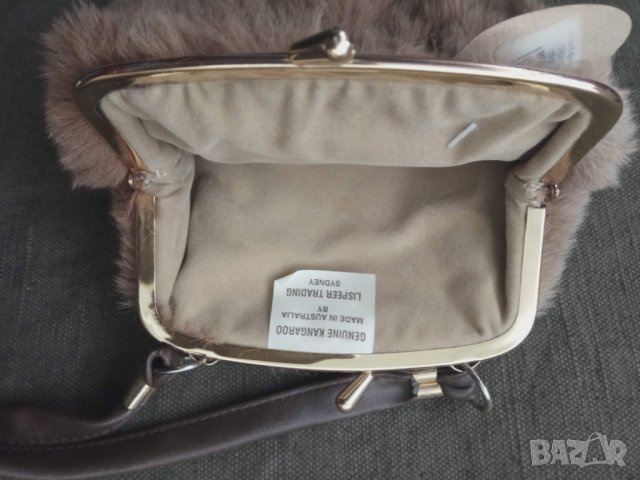 Продавам дамска чантичка от кенгуру Австралия, снимка 4 - Чанти - 31092329