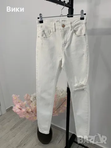 Дънки в бяло размер XS, снимка 2 - Дънки - 49456388