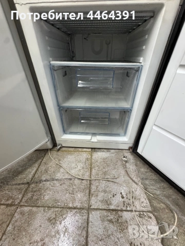 Хладилник с фризер Gorenje , снимка 11 - Хладилници - 54359768