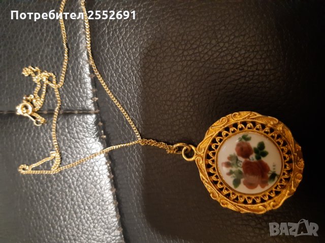 Накит, снимка 2 - Колиета, медальони, синджири - 29542896