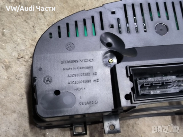 Километраж табло за Голф 5 Volkswagen Golf 5 VD0 1K0920852B / 1K0 920 852 B, снимка 3 - Части - 51739027