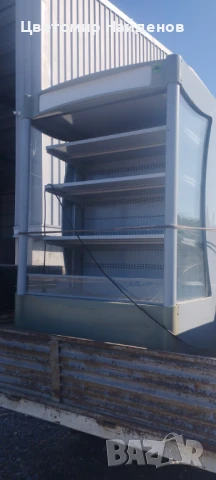 Вертикална хладилна витрина , снимка 2 - Оборудване за магазин - 50815284
