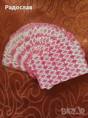 стари карти за игра 100 % Plastic , снимка 4 - Карти за игра - 54176695