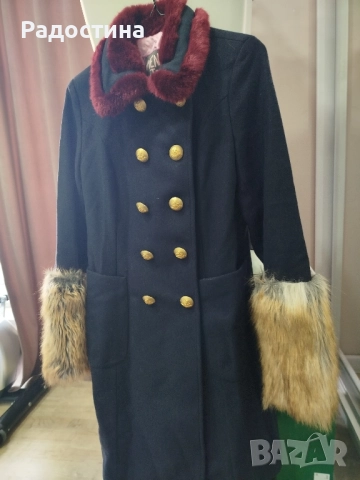 Дамско вълнено палто