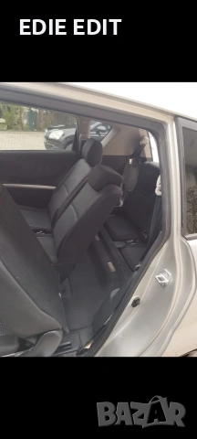 Toyota Corolla Verso 7местен 2007 2.2 Diesel 178 KS панорама , снимка 12 - Автомобили и джипове - 53921518