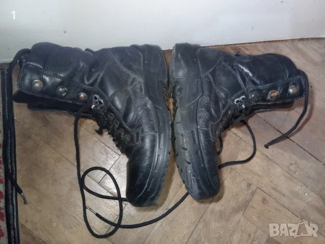 Кубинки номер 40, снимка 5 - Мъжки боти - 50276801