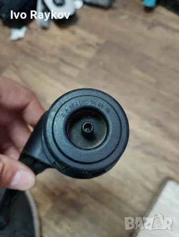 Клапан EGR Mercedes C W202 , A 602 090 04 66 , A 6020900466 , снимка 5 - Части - 55750154