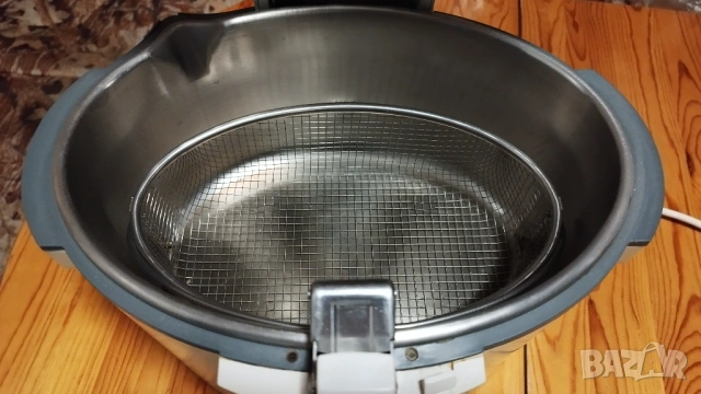 Фритюрник BOSCH, снимка 4 - Фритюрници - 53989819