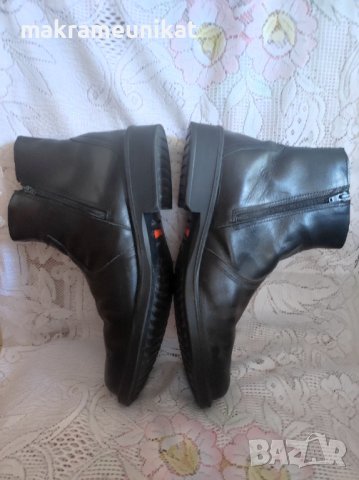 Продавам мъжки боти, черна естествена кожа, номер 44, стелка 28, като нови, немско производство , снимка 4 - Мъжки боти - 42920059