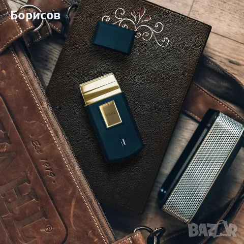 КОМПАКТНА ЕЛЕКТРИЧЕСКА САМОБРЪСНАЧКА Wahl Travel Shaver Gold Edition, снимка 6 - Електрически самобръсначки - 55851520