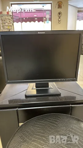 Монитор Lenovo ‘22, снимка 2 - Монитори - 56550333