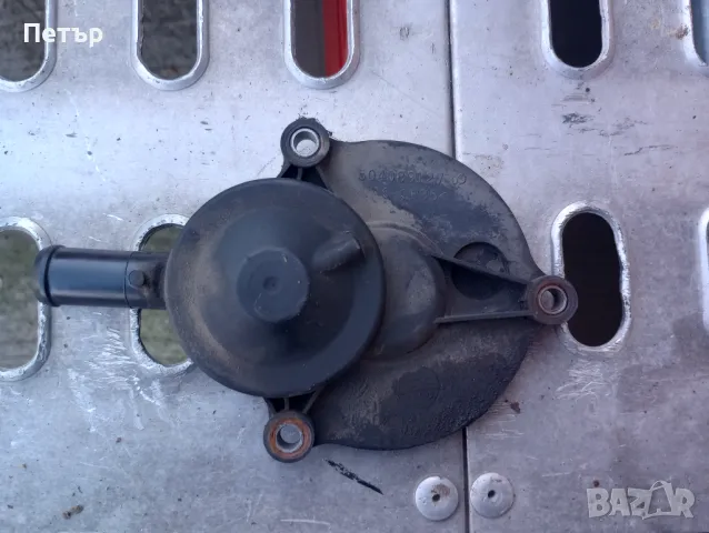 Клапан отдушник картерни газове Ивеко Фиат ситроен Пежо 3.0 Дизел 504089127 